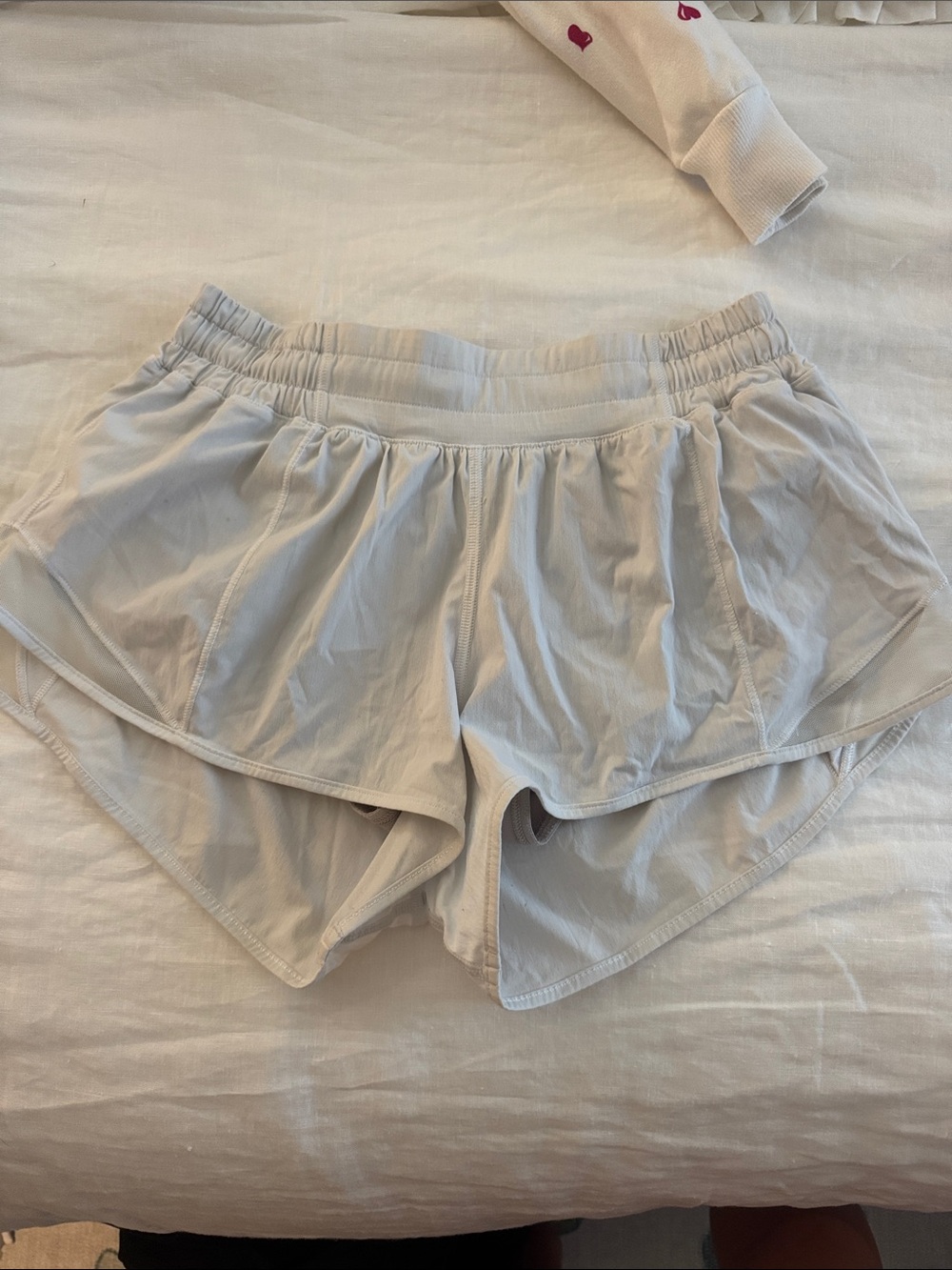 White LuluLemon Hotty Hot Running Shorts 2.5